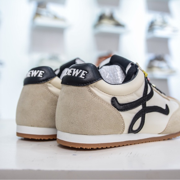 loewe Stylish Sneakers with Unique Charms - Picture 4 of 6